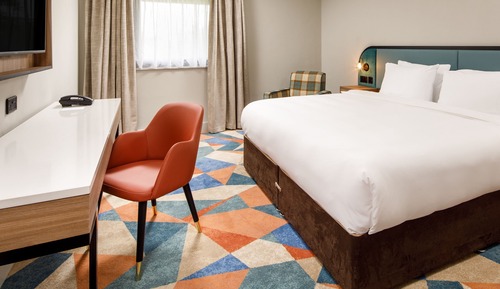 Habitación superior, 1 cama de matrimonio grande con sofá cama