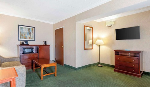 Suite, 1 cama de matrimonio grande, no fumadores (Penthouse;Oversized Room;with Sofabed)