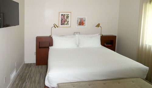Habitación, 1 cama de matrimonio grande, accesible para personas con discapacidad, bañera