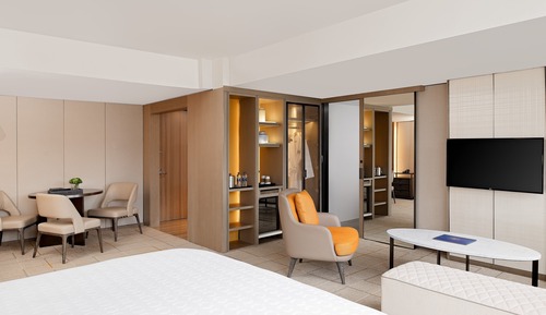 Suite, 1 cama de matrimonio grande con sofá cama