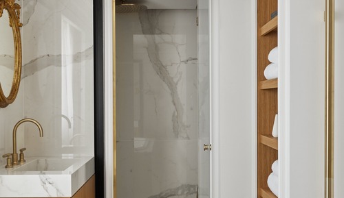 Suite (Prestige)