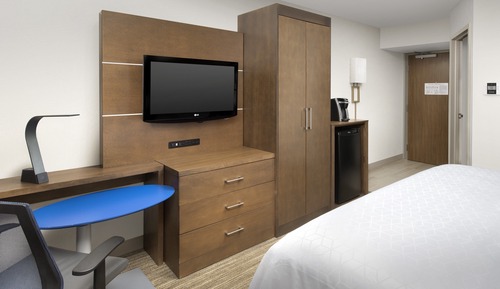 Habitación estándar, 1 cama de matrimonio grande (Mobil Roll Shower)