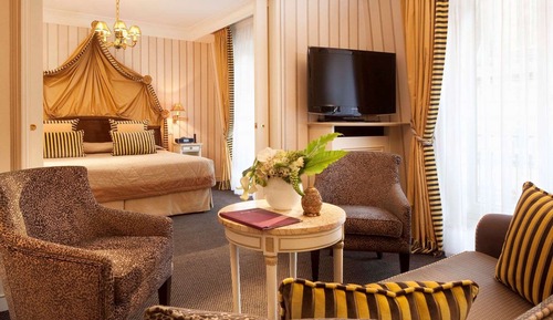 Suite