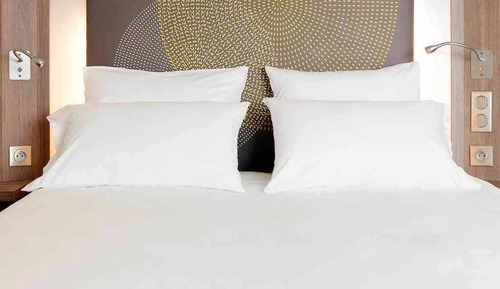 Habitación superior, 1 cama de matrimonio con sofá cama, accesible para personas con discapacidad