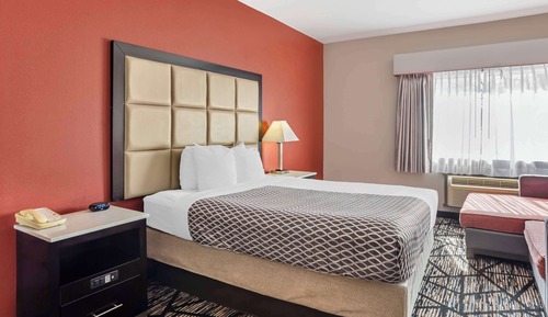 Habitación estándar, 1 cama de matrimonio, no fumadores, frigorífico y microondas (Pet Friendly)