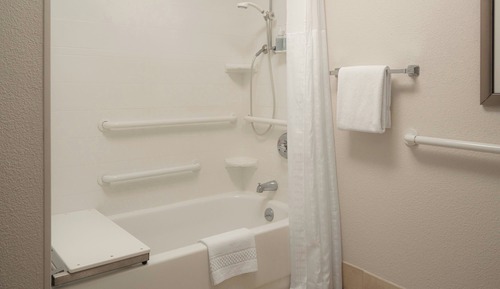 Habitación, 1 cama de matrimonio grande con sofá cama, no fumadores (Mobility Accessible, Tub)