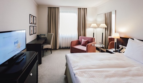 Habitación estándar, 1 cama de matrimonio con sofá cama
