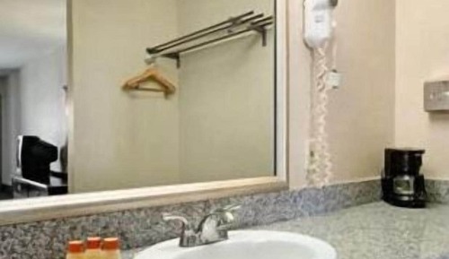 Habitación estándar, 1 cama de matrimonio grande, accesible para personas con discapacidad