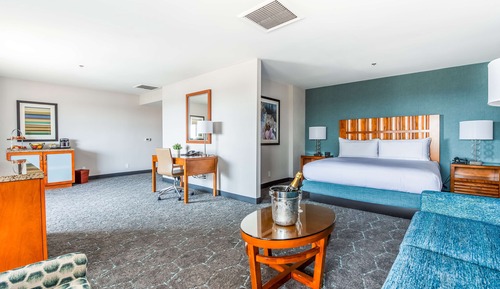 Suite ejecutiva, 1 cama de matrimonio grande, no fumadores, balcón