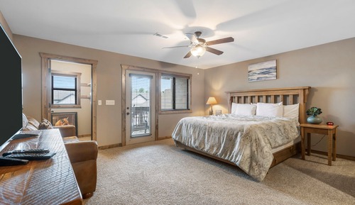 3-BD Condo - Terrace Level - 1102