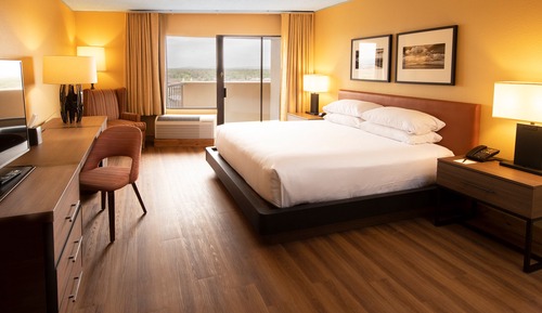 Suite junior, balcón
