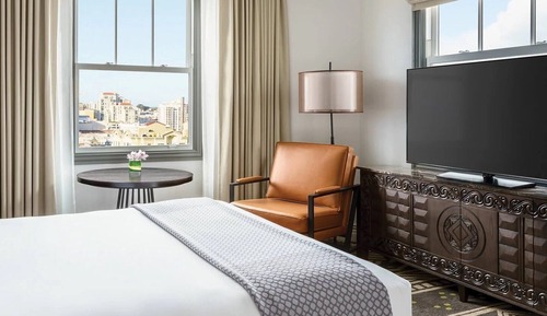 Habitación estándar, 1 cama de matrimonio, vistas a la ciudad