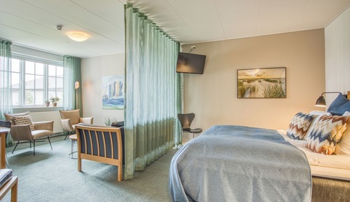 Suite junior, 1 cama de matrimonio grande, bañera de hidromasaje