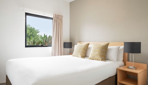 Apartamento, 2 habitaciones (Queen/Queen - Weekly Housekeeping)