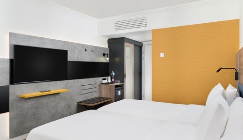 Habitación Premium con 2 camas individuales, vistas a la ciudad