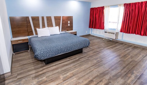 Habitación básica, 1 cama de matrimonio grande