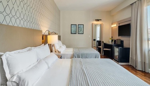Habitación Deluxe doble, 2 camas dobles