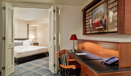 Suite (Deans)
