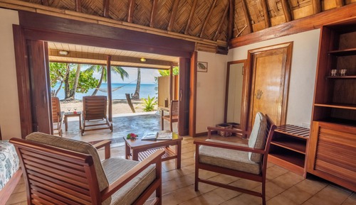 Bungalow, frente al mar (Tropical)