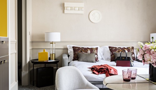 Suite junior, 1 cama de matrimonio grande, vistas al patio (or Scribe St. View, Premium)