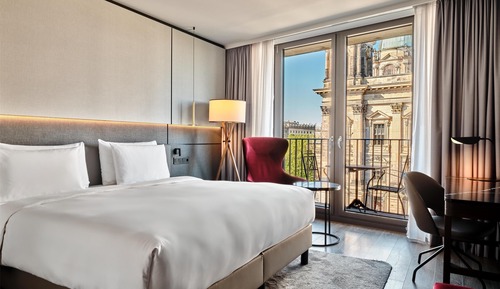 Habitación Premium, balcón (Collection - Cathedral View)