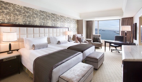 Habitación Premium, 2 camas individuales, Acceso al salón del club, vistas a la bahía