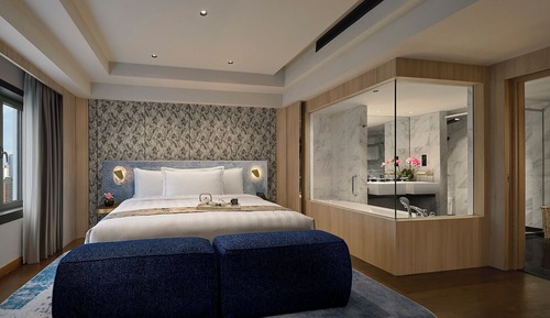 PARKROYAL COLLECTION Suite