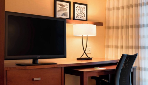 Suite, 1 habitación, no fumadores, vistas al patio (Mobility/Hearing Accessible, Tub)