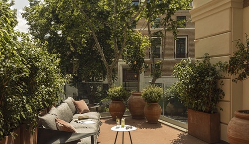 Suite junior, 1 cama de matrimonio grande, balcón (Via Veneto View)