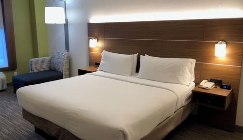 Suite, 1 cama de matrimonio grande con sofá cama