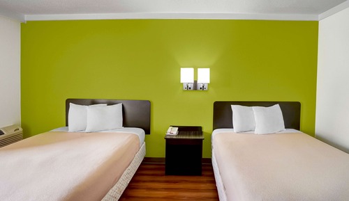 Habitación estándar, 2 camas dobles, no fumadores, frigorífico y microondas