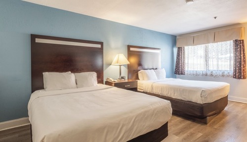 Habitación estándar, 2 camas de matrimonio, no fumadores