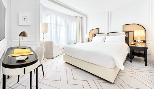 Habitación clásica, 1 cama de matrimonio grande, vistas a la ciudad
