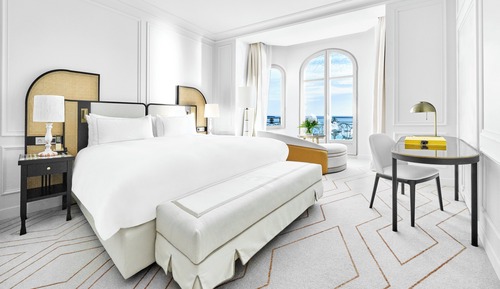 Habitación clásica, 1 cama de matrimonio grande, balcón, vistas a la ciudad