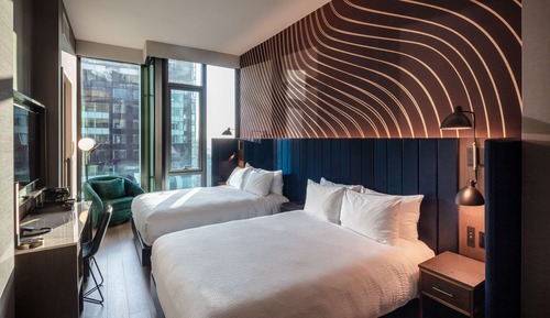 Habitación Deluxe, 2 camas de matrimonio, vistas a la ciudad