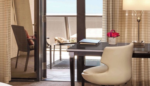 Suite, 1 cama de matrimonio grande (Beverly Boulevard View)