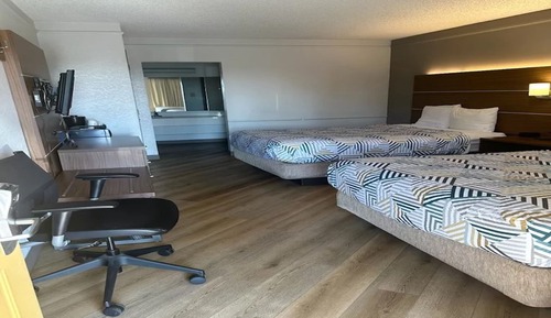 Habitación Deluxe, 2 camas de matrimonio, no fumadores, frigorífico y microondas