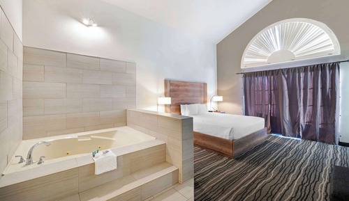 Suite, 1 cama de matrimonio grande, no fumadores, bañera de hidromasaje
