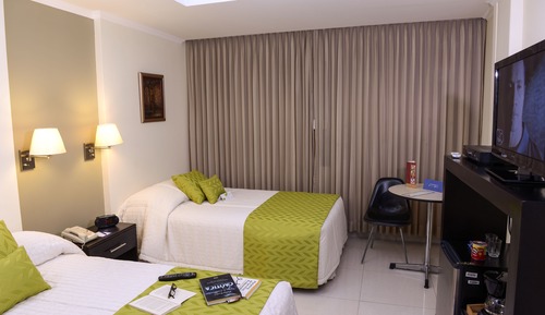 Habitación superior con 2 camas individuales