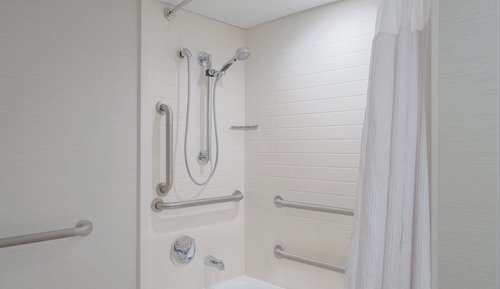 Habitación estándar, 2 camas de matrimonio, bañera accesible, no fumadores (Comm, Mobil, Access Tub)