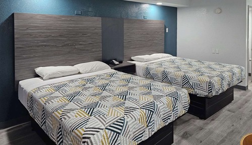 Habitación estándar, 2 camas de matrimonio, no fumadores