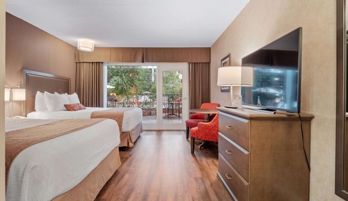 Habitación estándar, 2 camas de matrimonio, frigorífico, en la zona del patio