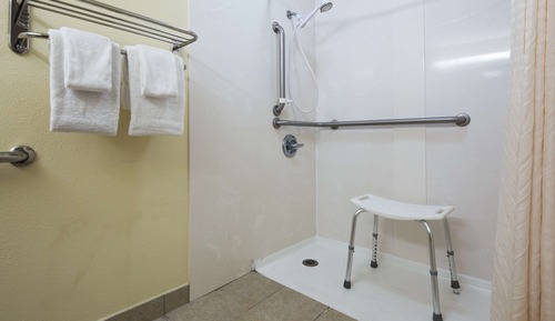 Habitación estándar, 1 cama de matrimonio, accesible para personas con discapacidad, no fumadores