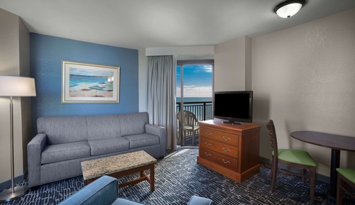 Habitación estándar, 1 cama de matrimonio grande, balcón, vistas parciales al mar