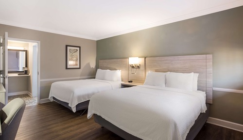 Habitación estándar, 2 camas de matrimonio, no fumadores, frigorífico y microondas