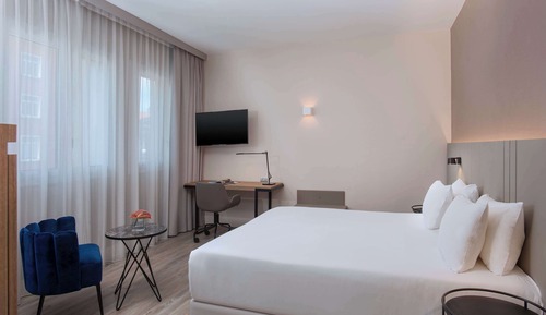 Habitación superior, con vistas