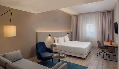 Habitación Premium (ExtraLarge ExtraBed 2Adults+2Children)