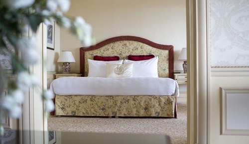 Suite (Prestige)