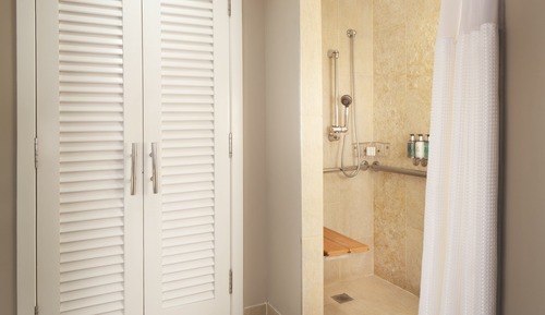 Habitación tradicional, 1 cama de matrimonio grande, ducha adaptada