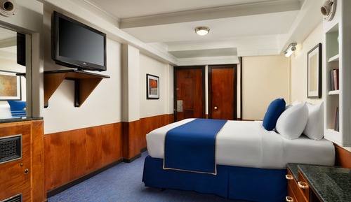 Habitación, 1 cama de matrimonio grande, accesible para personas con discapacidad (Inside Stateroom)